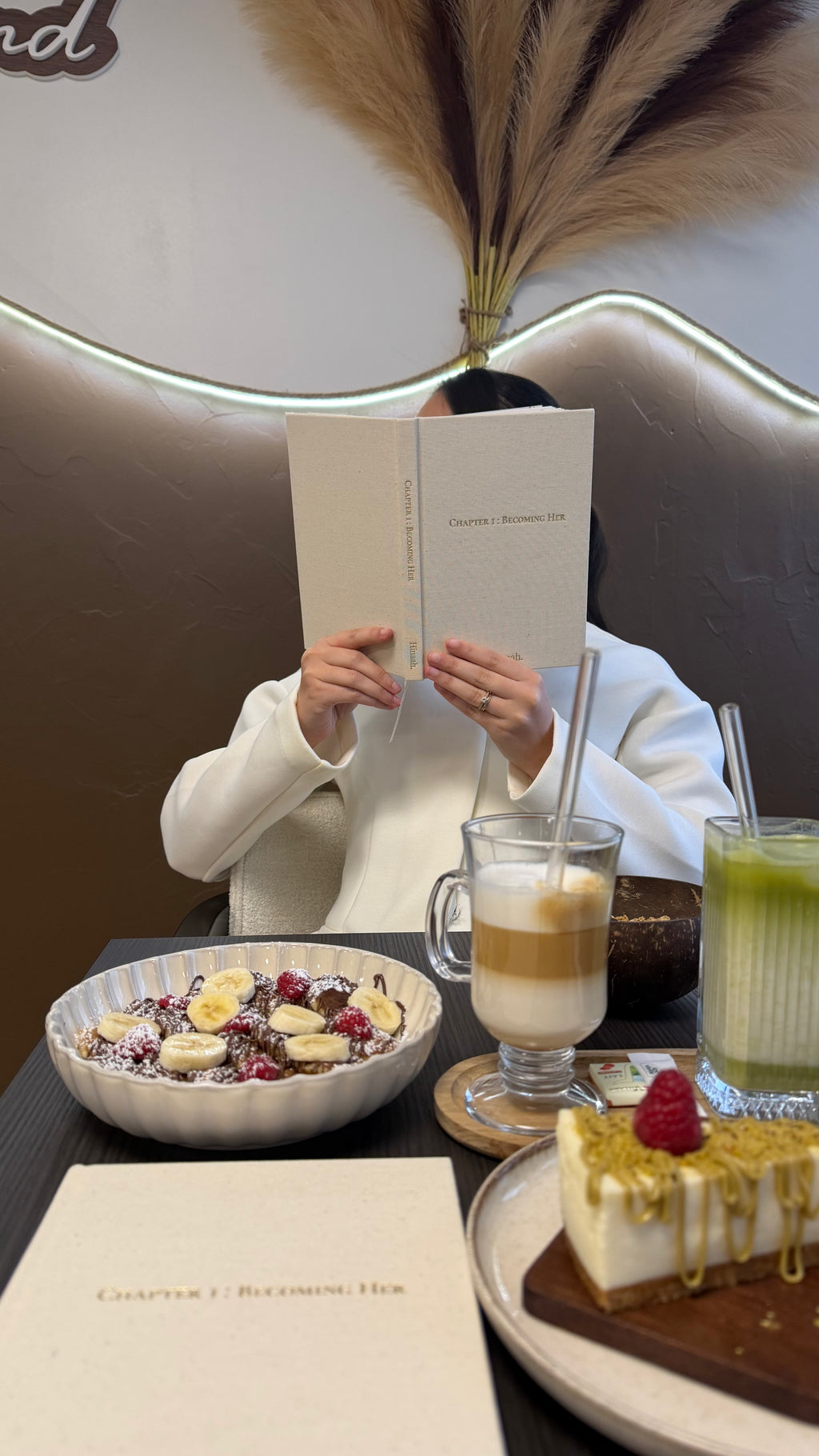 Chapter 1 : Becoming Her